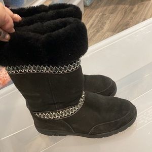 Ugg original Sundance size 9